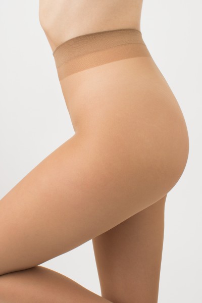 Transparente seidige Sommerstrumpfhose Infinity 15 von Giulia